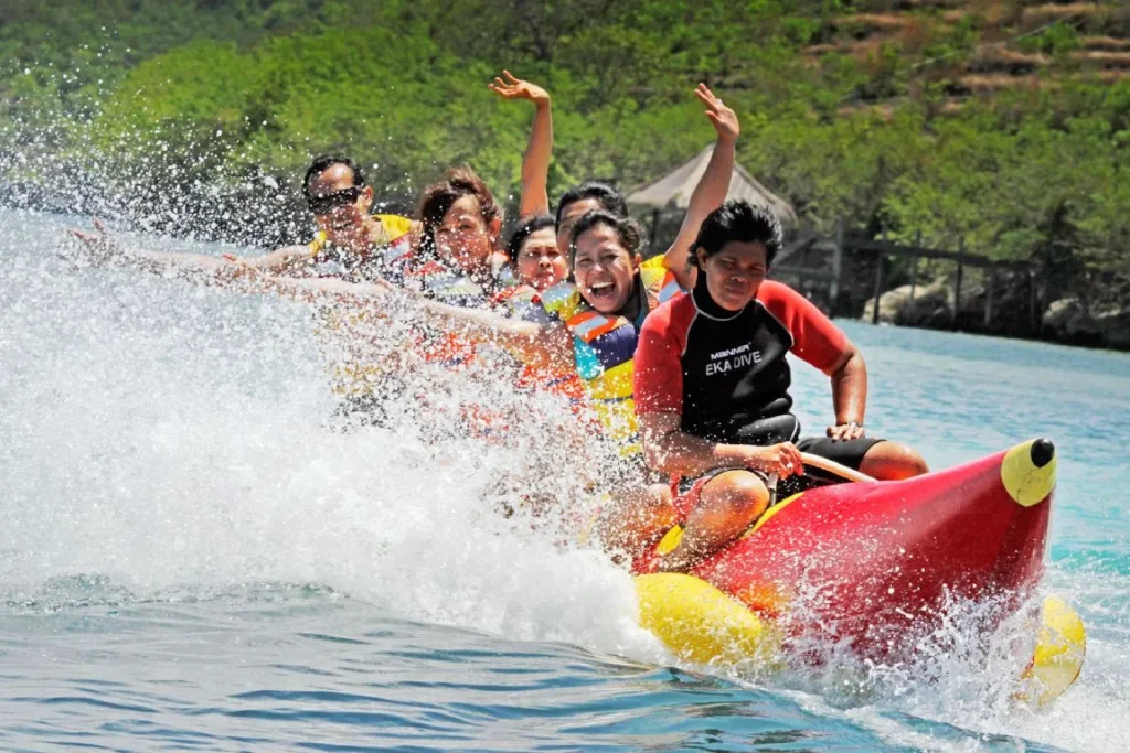 Tanjung Benoa Water Sports Package: Parasailing, Jet Ski, Banana Boat & Donut Ride | King Julian Bali Tour – Bali Pr