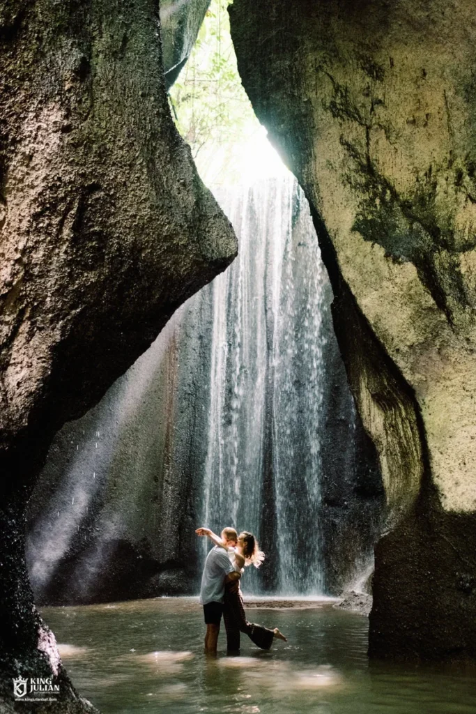 Bali Instagram: Gate of Heaven Temple Tour King Julian Bali – Private Tour & Activities