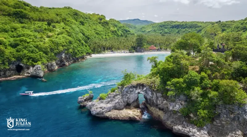 Nusa Penida Adventure – Iconic Cliffs, Crystal Waters & Private Island Escape from Bali King Julian Bali – Pri